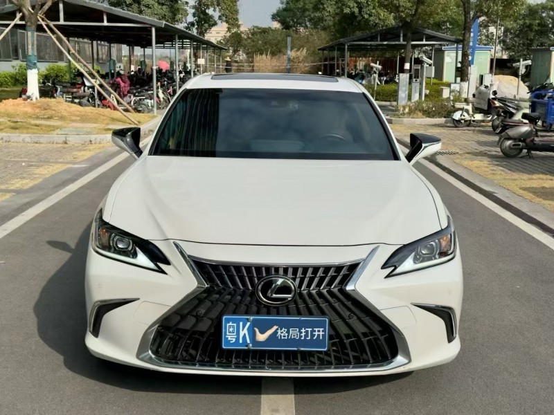 东莞22年雷克萨斯ES1