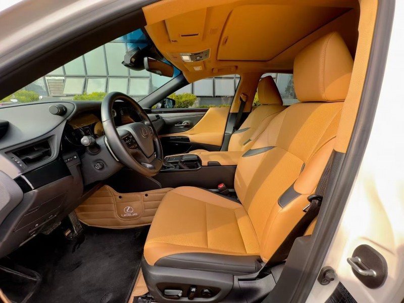 东莞22年雷克萨斯ES4