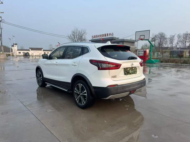 徐州19年日产逍客8