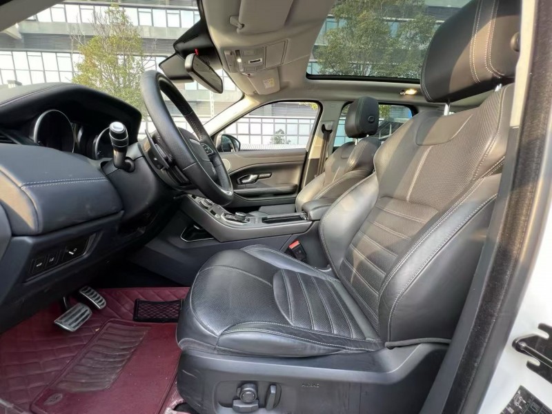 东莞18年路虎极光4