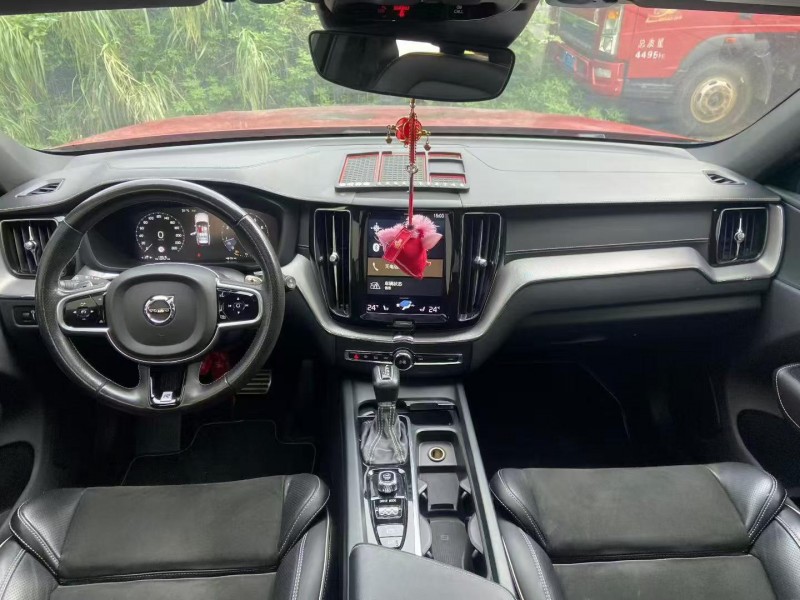 广州18年沃尔沃XC605