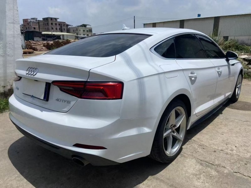 佛山17年奥迪A57