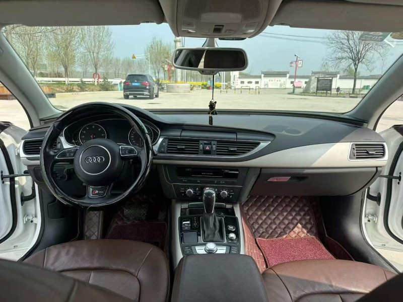 徐州16年奥迪A7L4