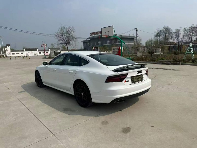 徐州16年奥迪A7L8