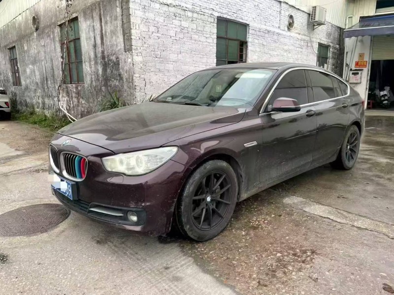 广州17年宝马5系3