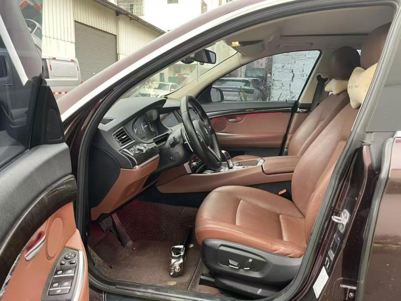 广州17年宝马5系4