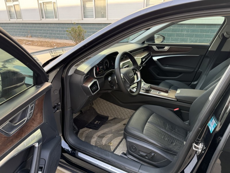 新乡21年奥迪A6L9