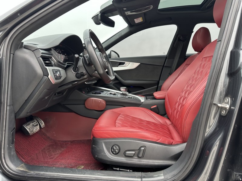 新乡19年奥迪S44