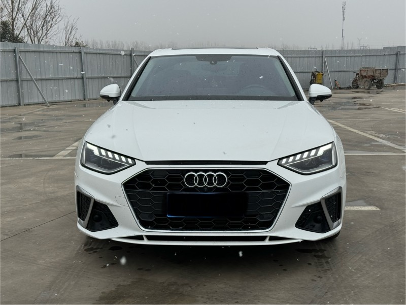 新乡21年奥迪A4L1