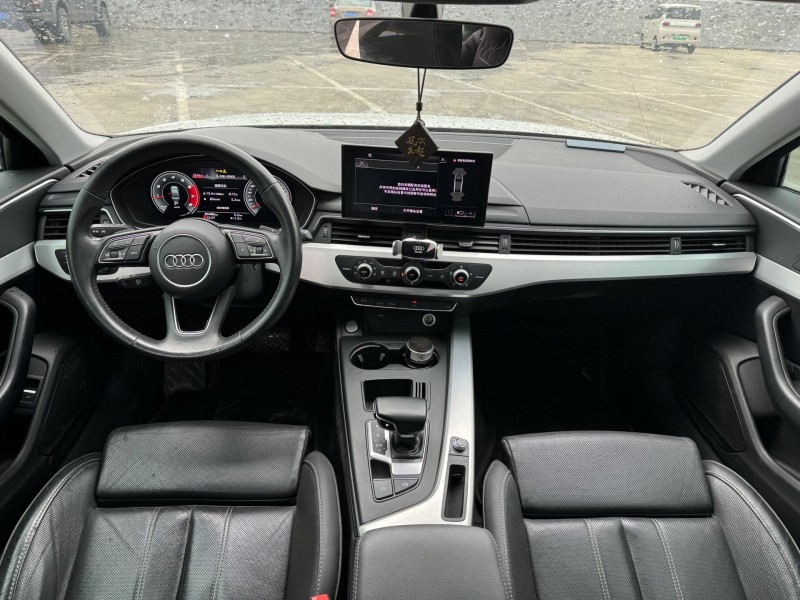 新乡21年奥迪A4L5