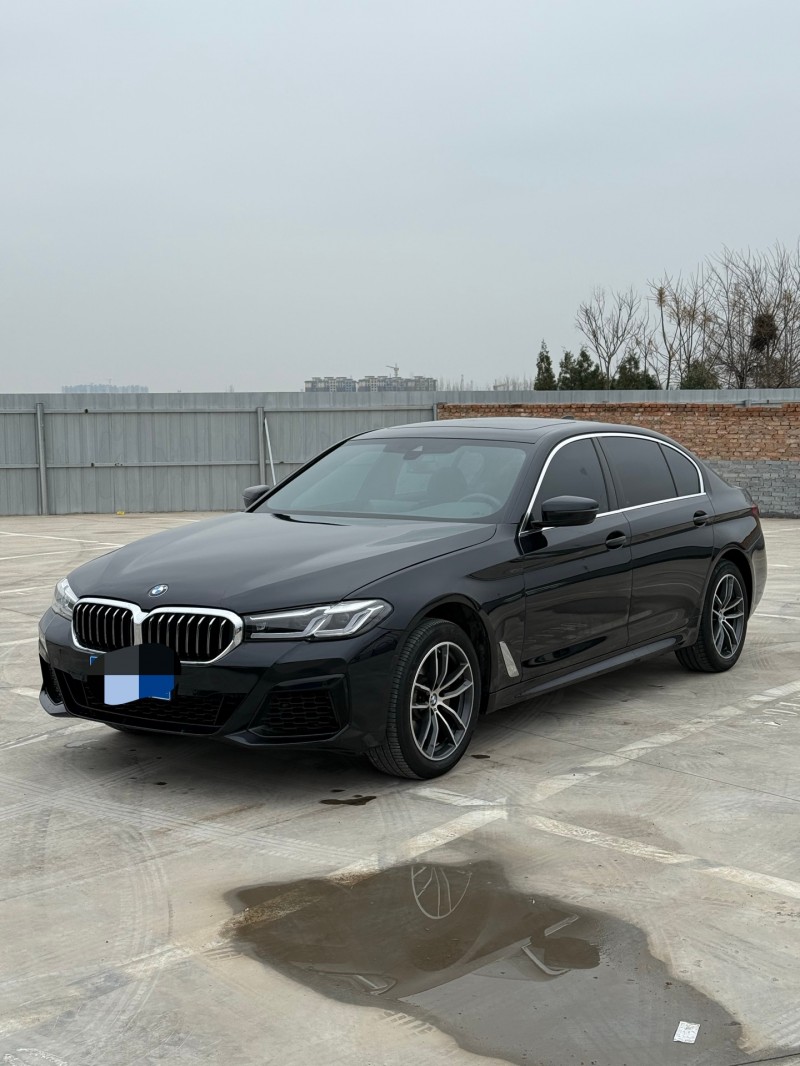 新乡24年宝马5系3