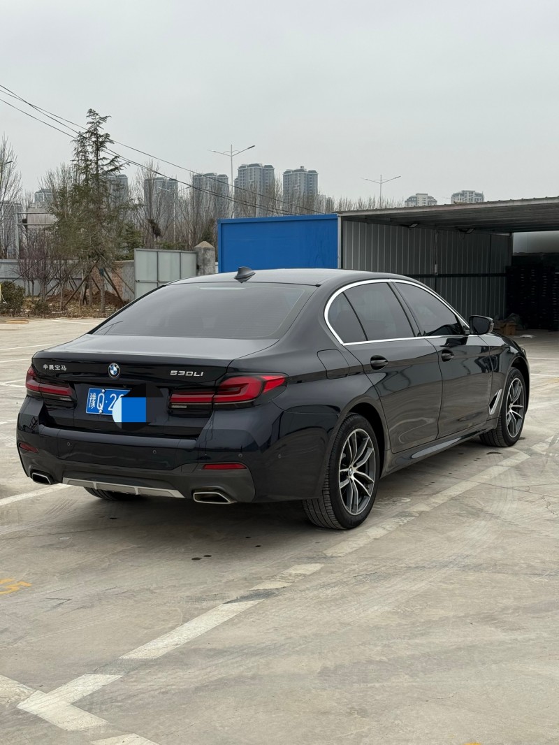 新乡24年宝马5系4