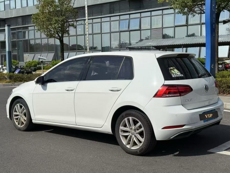 东莞19年大众高尔夫7