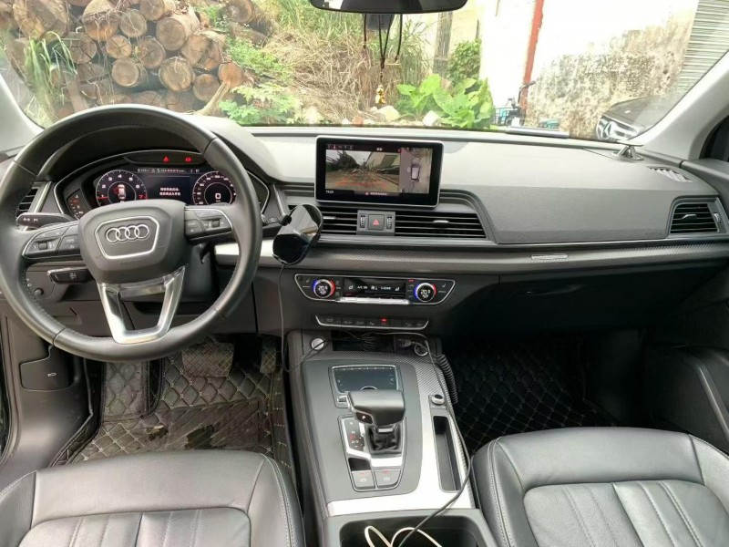 广州21年奥迪Q55