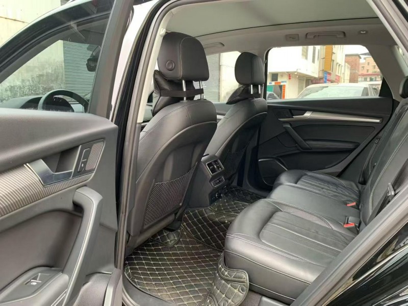 广州21年奥迪Q56