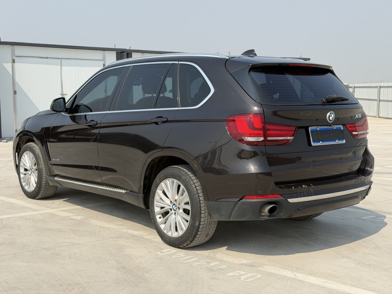 新乡17年宝马X59