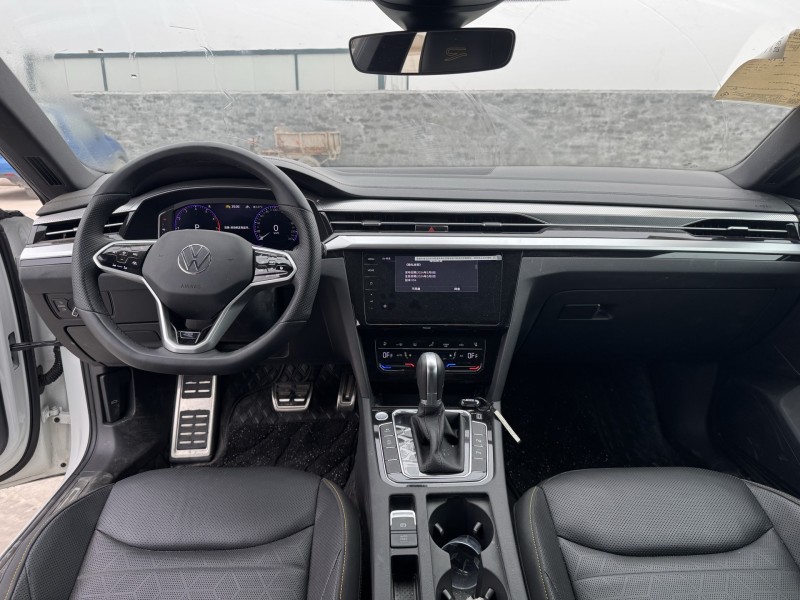 新乡25年大众CC8