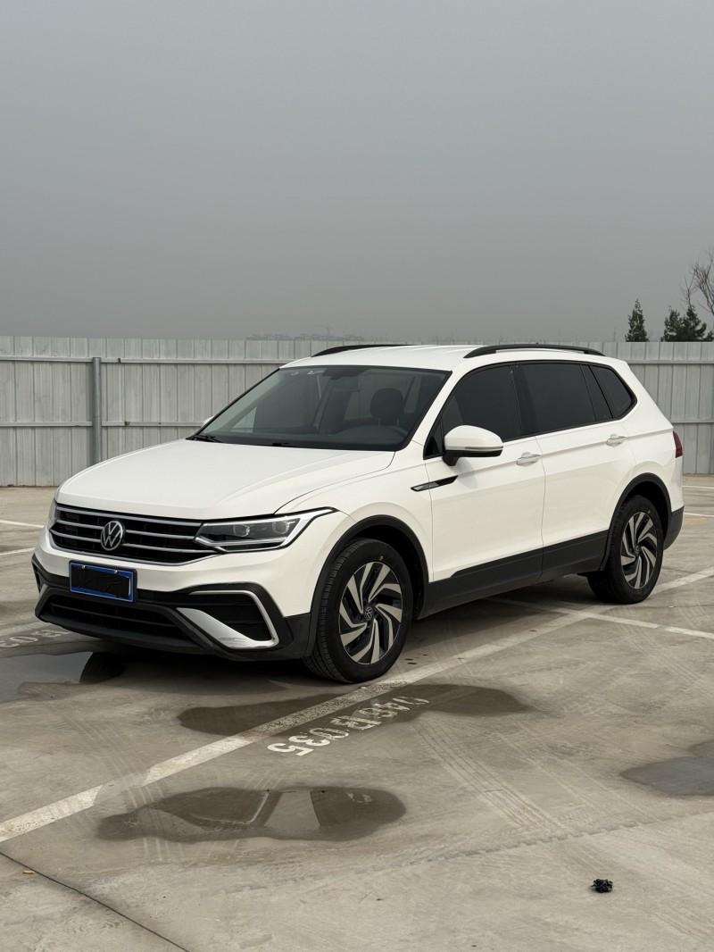 新乡22年大众途观3