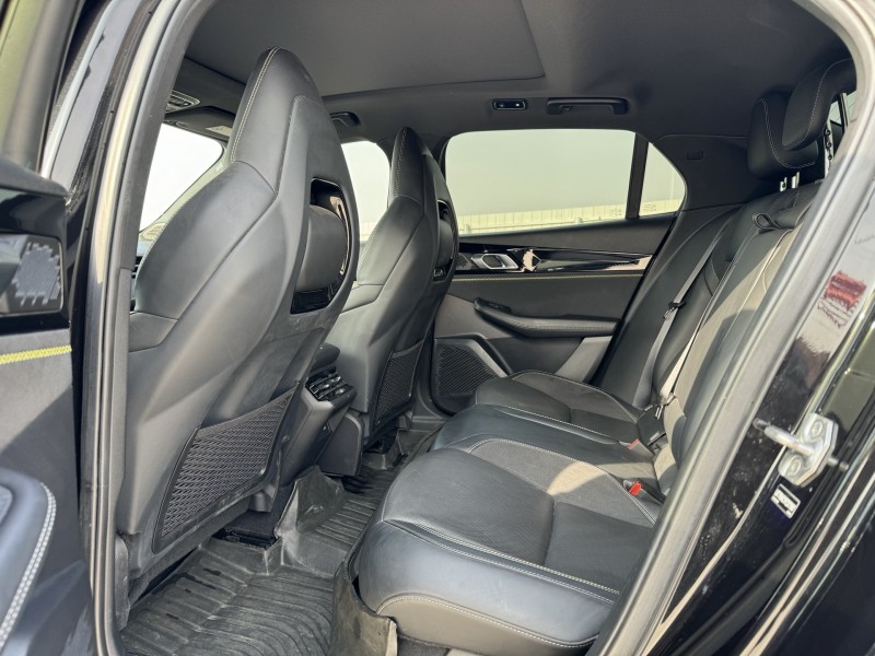 新乡23年领克036