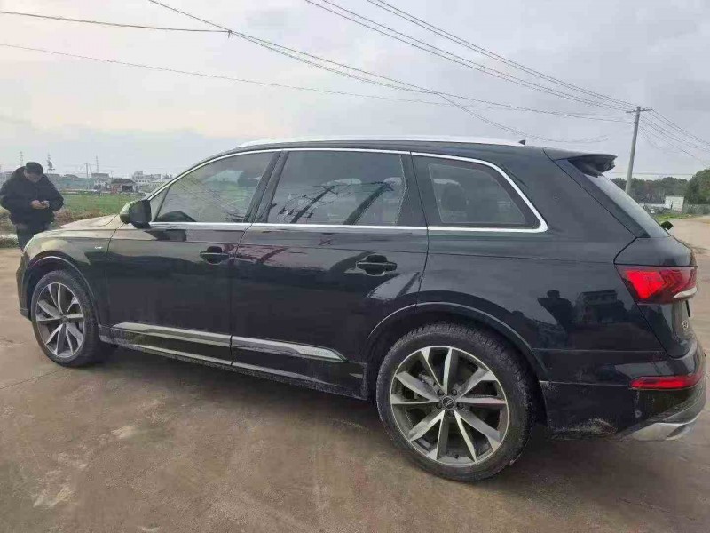 淮安22年奥迪Q77