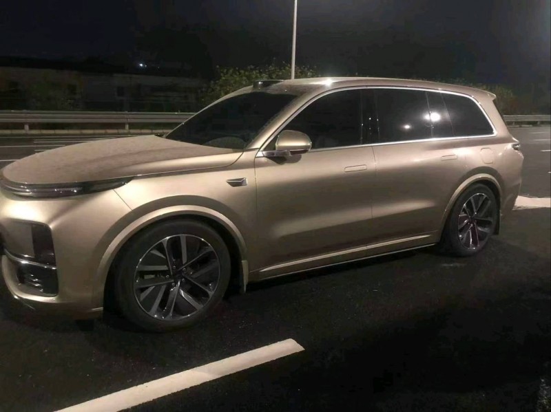 广州23年理想L92