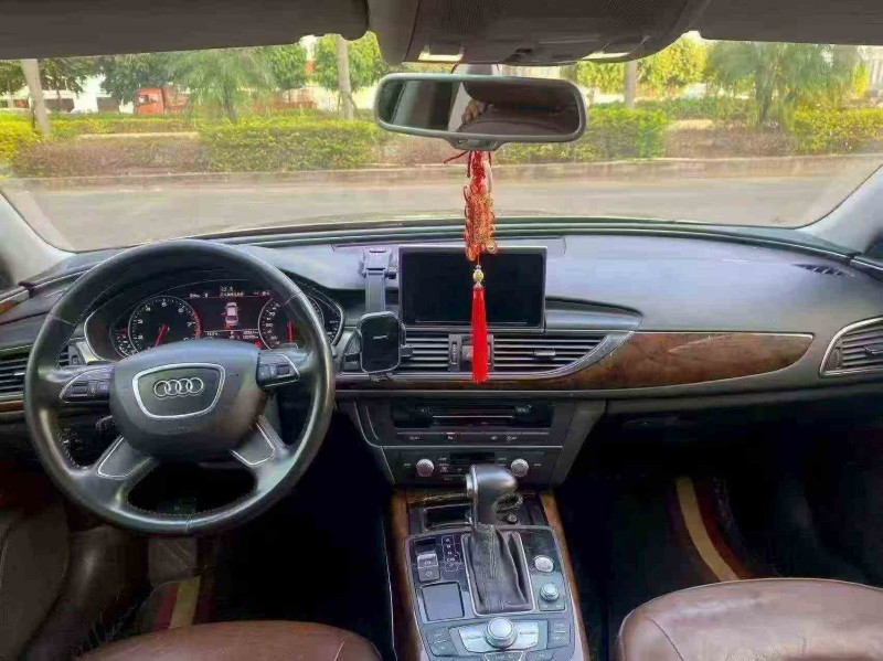 泉州13年奥迪A6L5