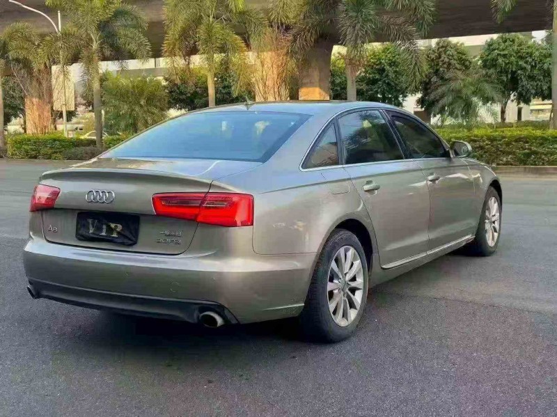 泉州13年奥迪A6L8