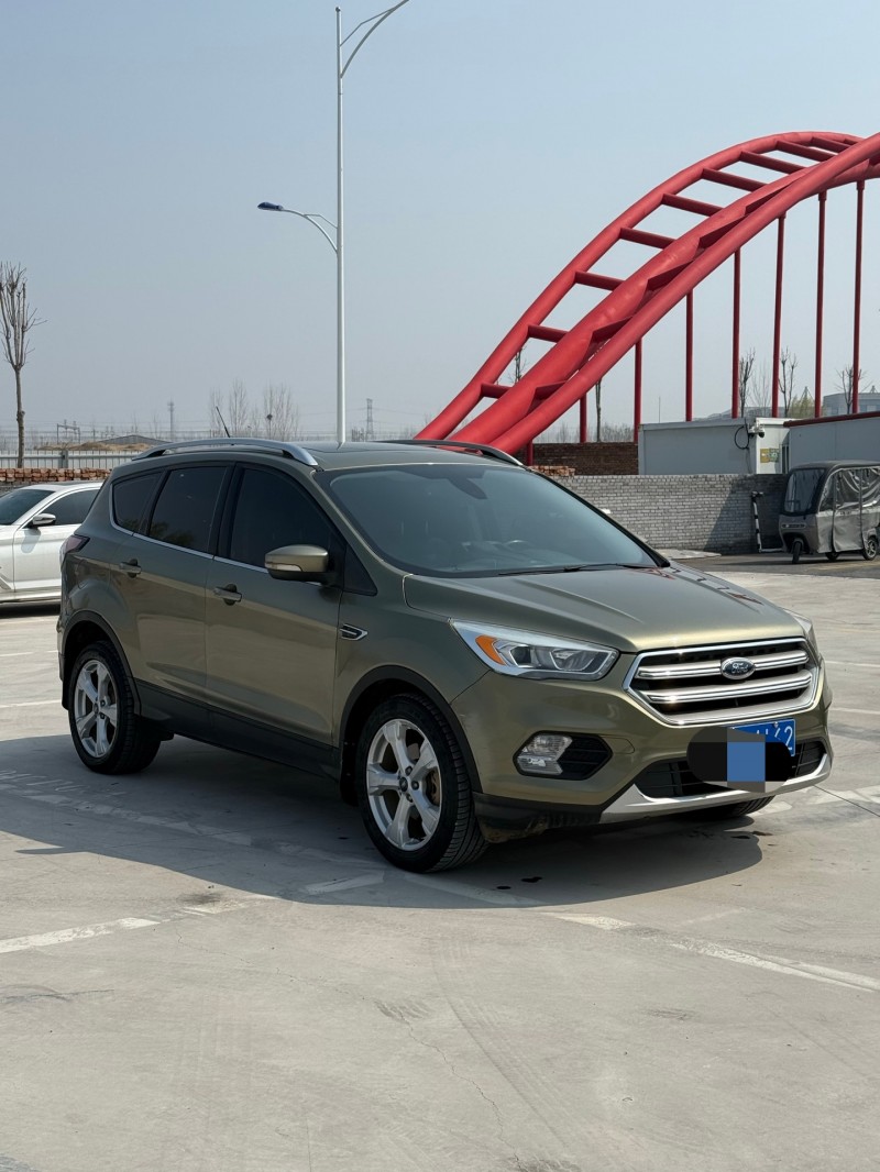 新乡17年福特翼虎2