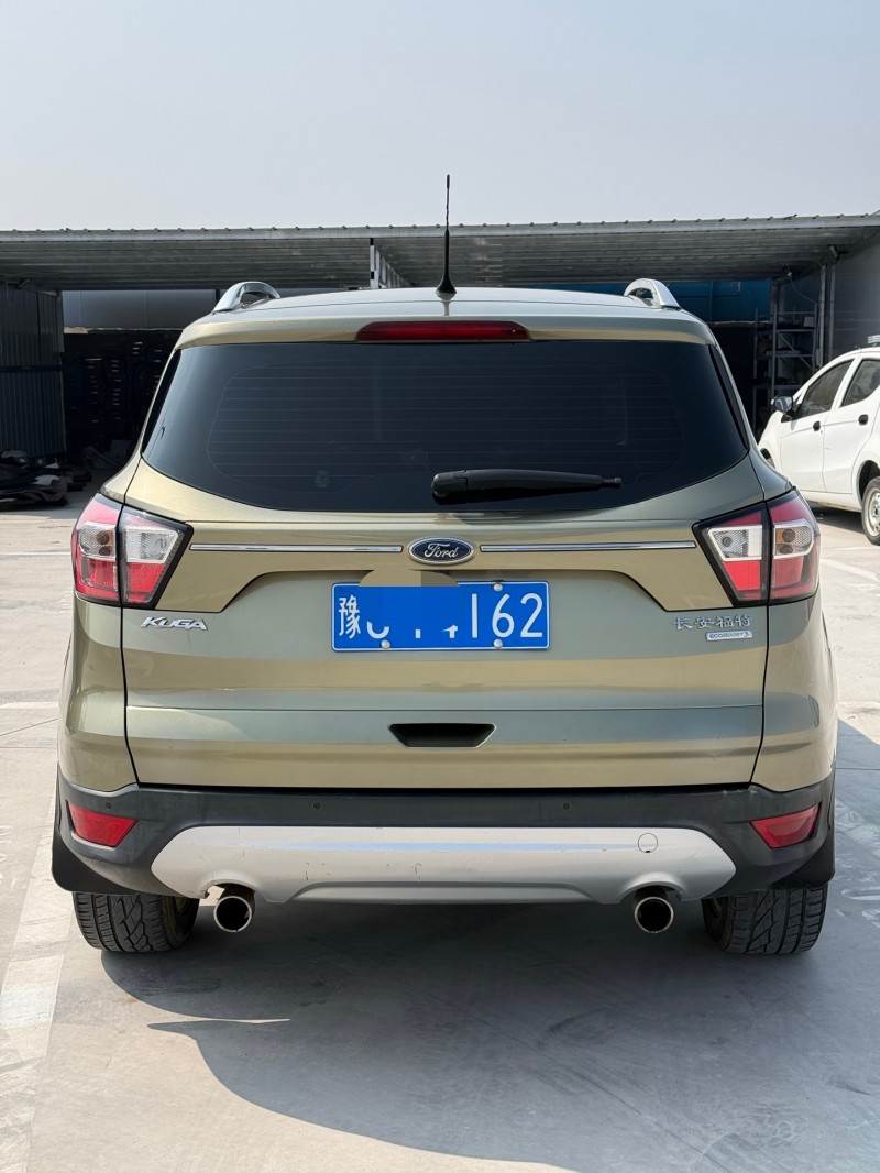 新乡17年福特翼虎6