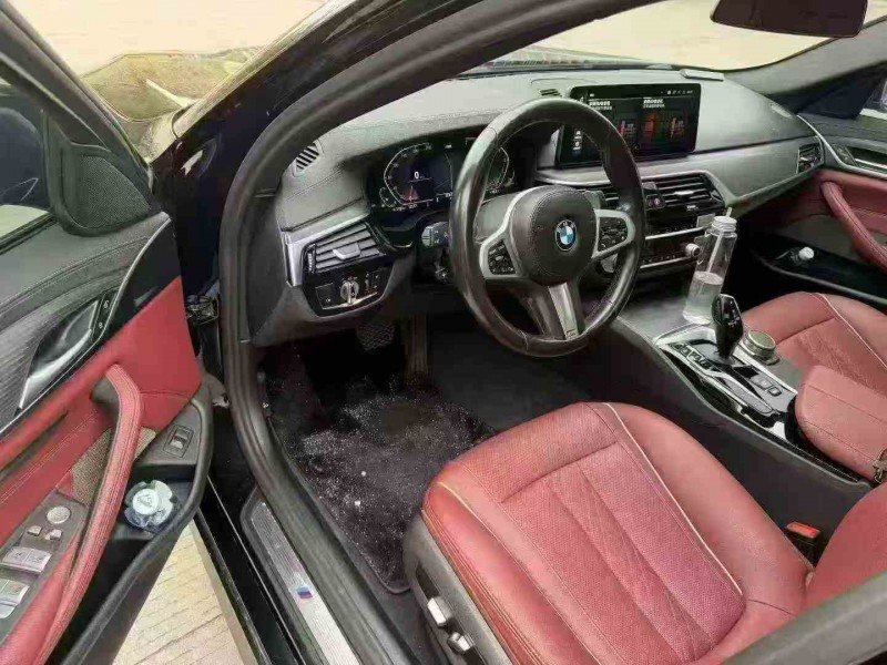 南平23年宝马5系5