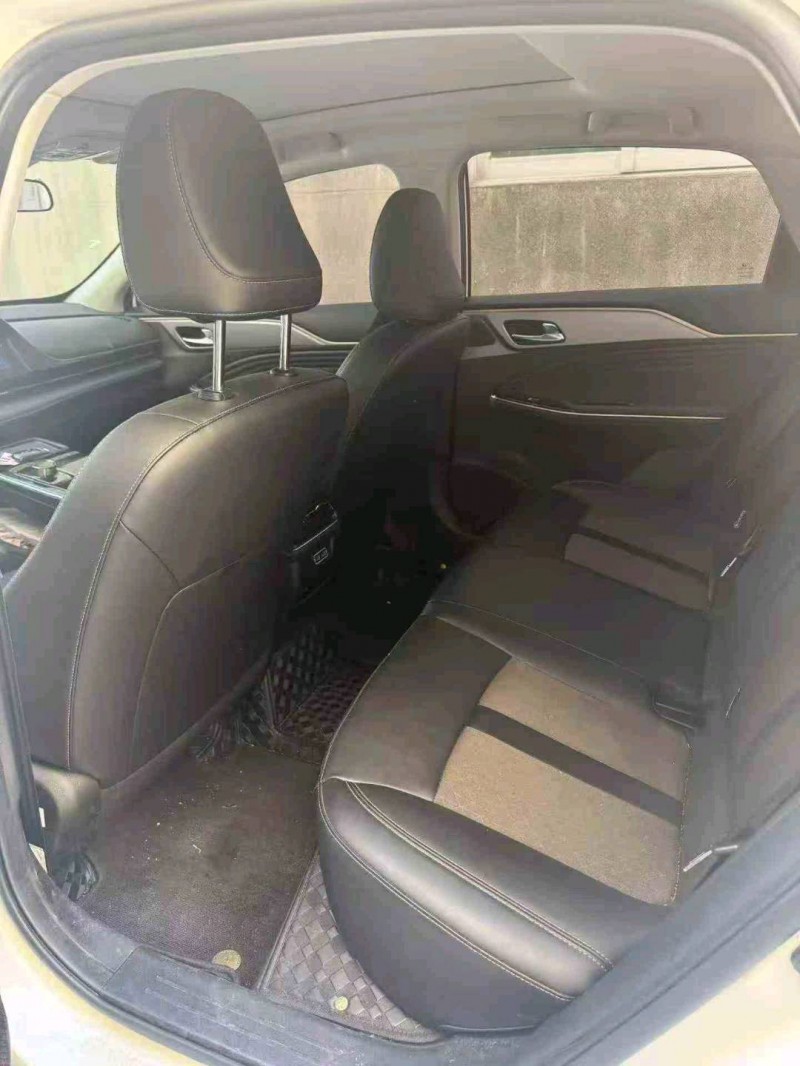 苏州25年传祺埃安S4