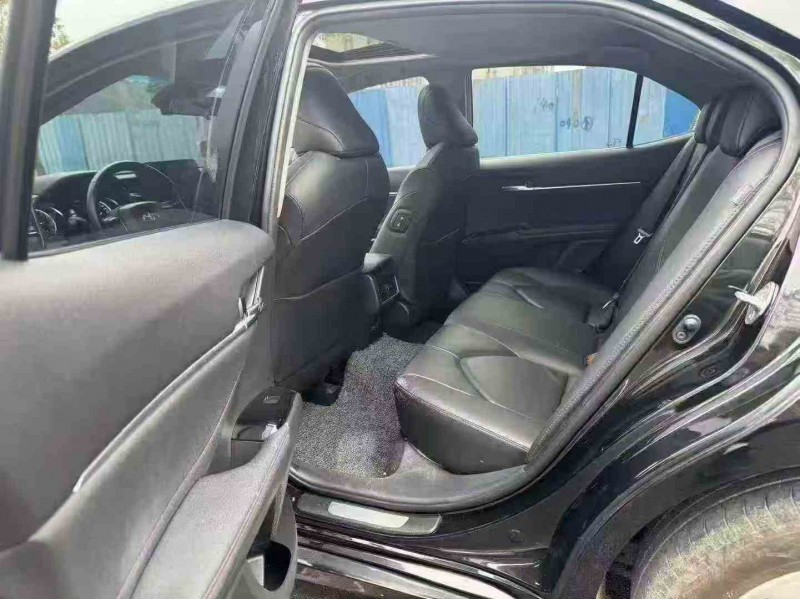 南平23年丰田凯美瑞5