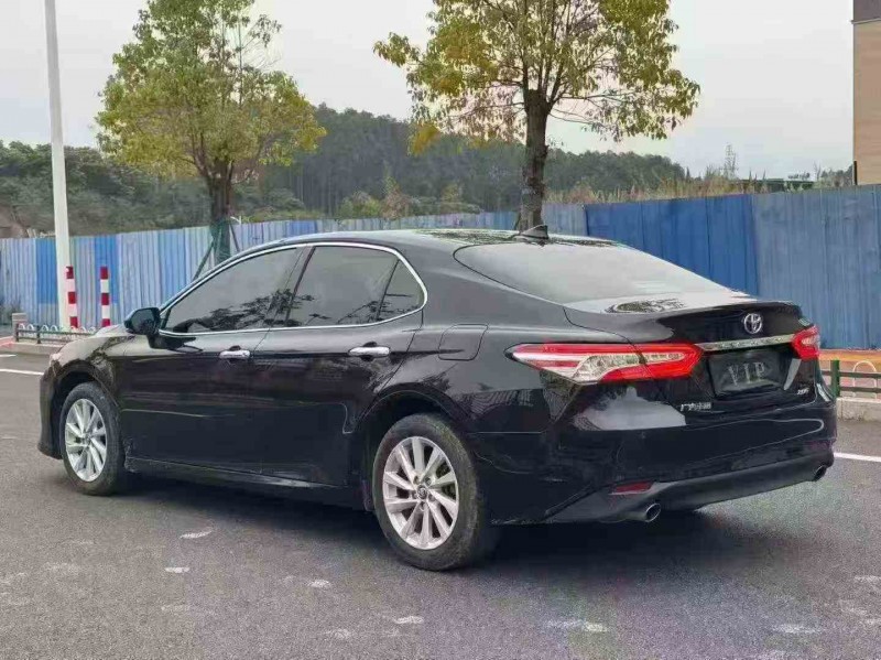 南平23年丰田凯美瑞7