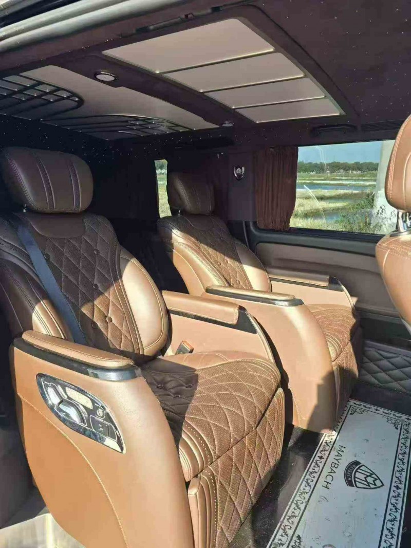 常州21年奔驰威霆6