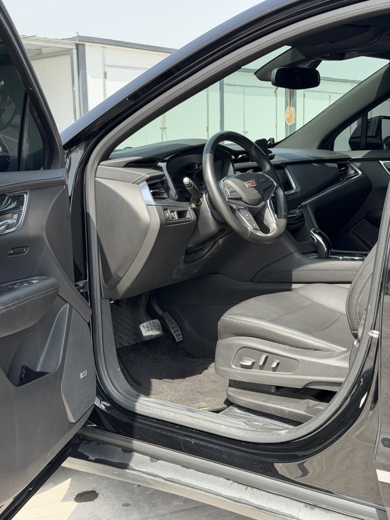 新乡23年凯迪拉克XT54