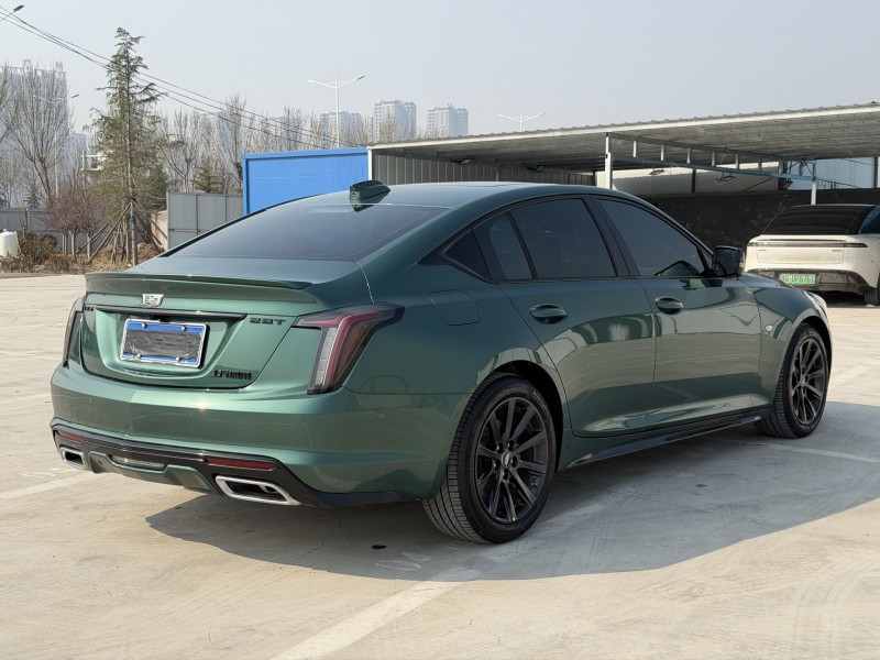 新乡25年凯迪拉克CT57