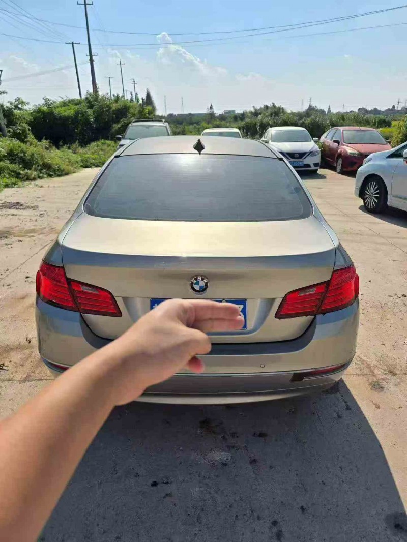 苏州16年宝马5系9