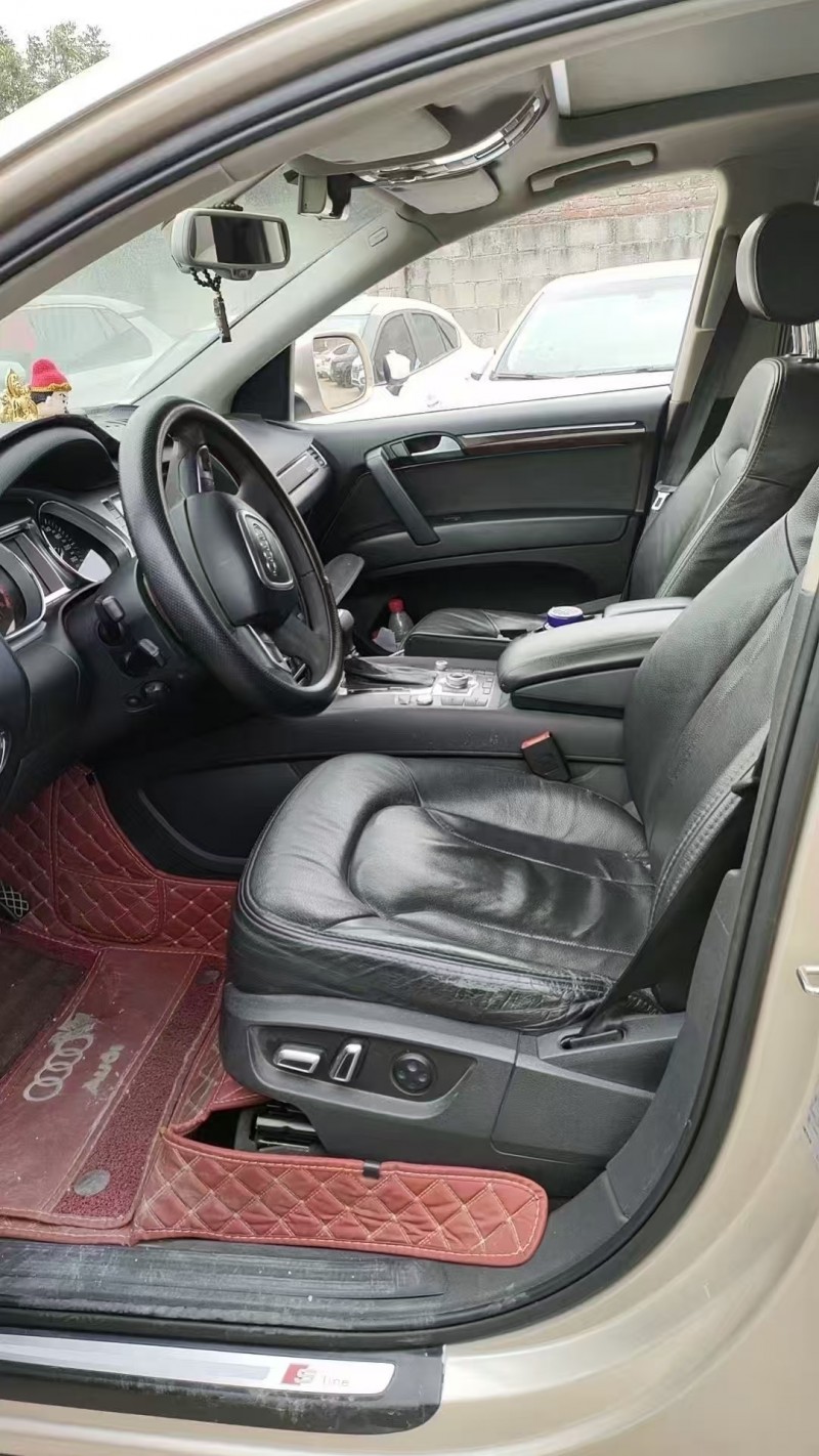 吉安11年奥迪Q73