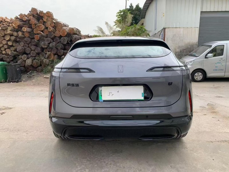 佛山25年阿维塔077