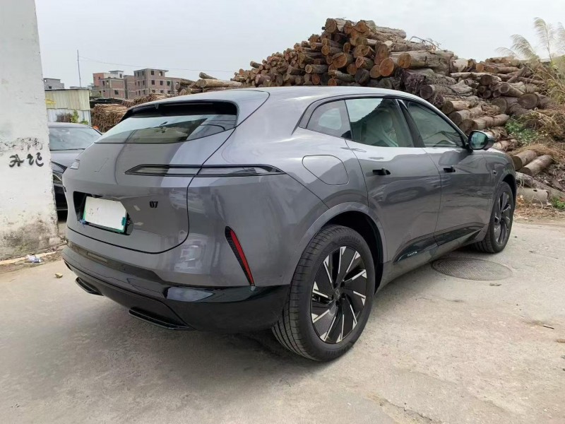 佛山25年阿维塔078