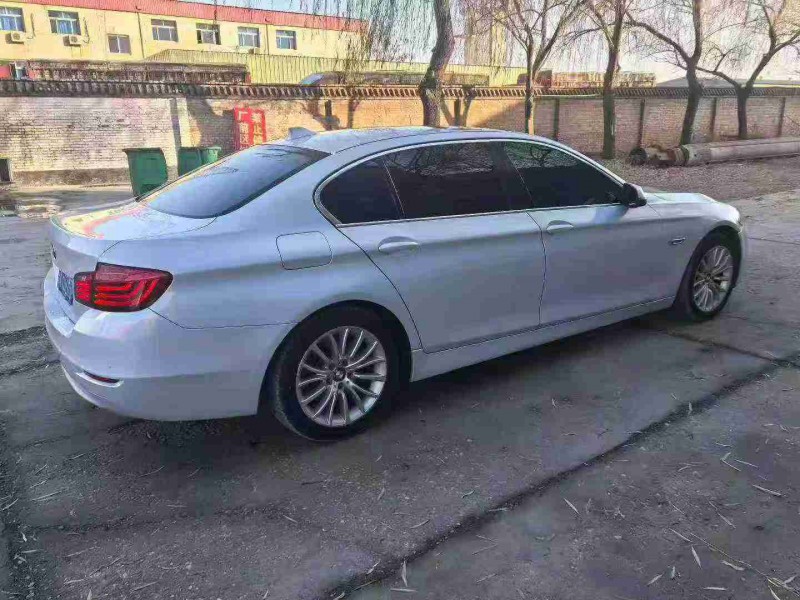 保定14年宝马5系7