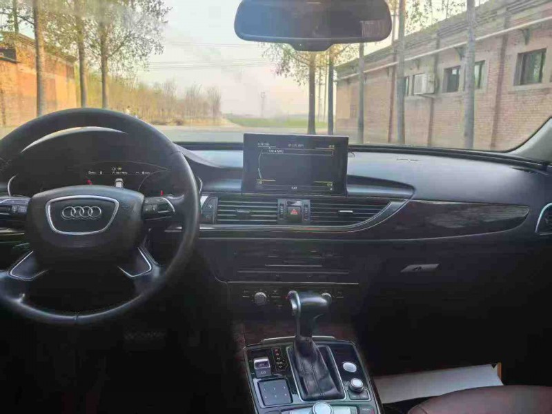 保定15年奧迪A6L5