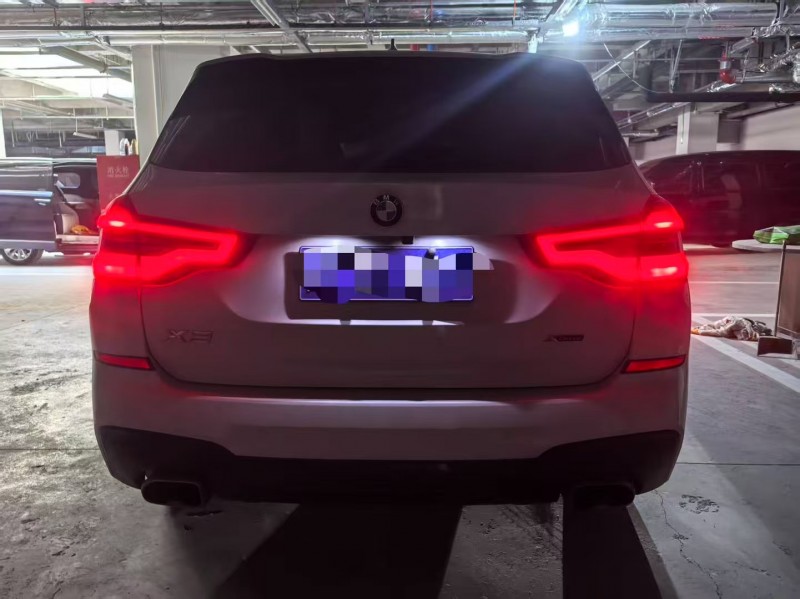 青岛21年宝马X37