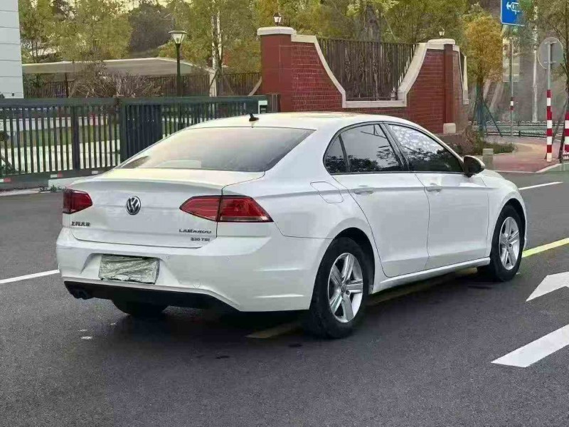 泉州18年大众凌渡8