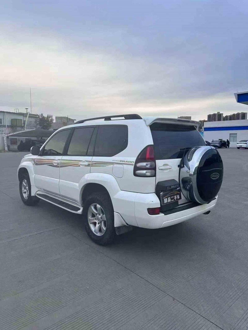 江門10年豐田普拉多9