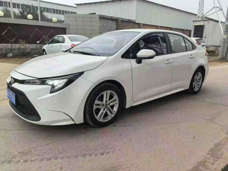 保定22年豐田雷凌2