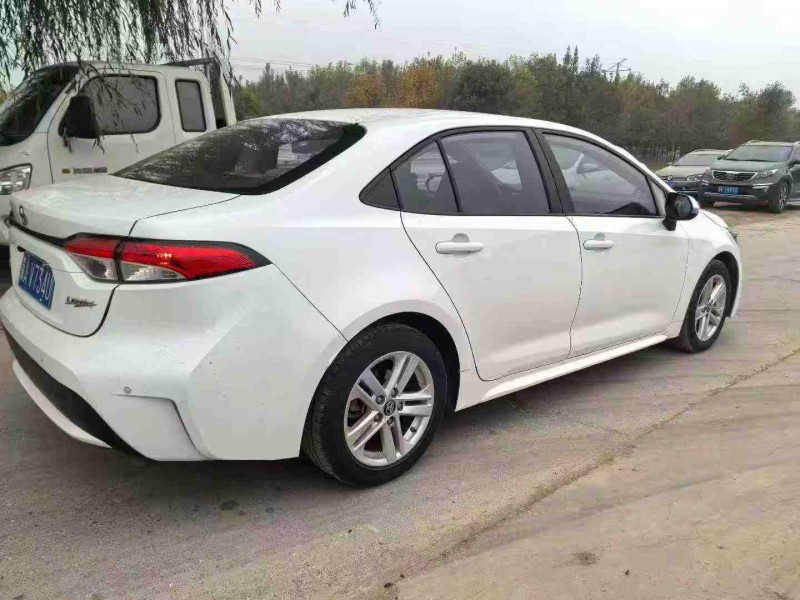 保定22年豐田雷凌8