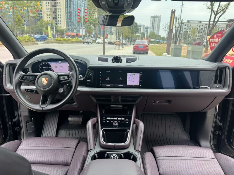 廣州24年保時捷卡宴4