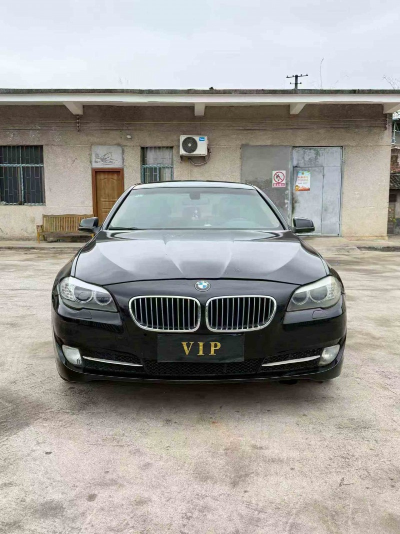 張家界11年寶馬5系1