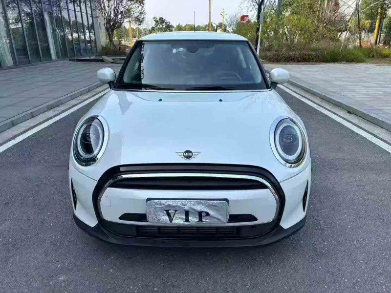 张家界24年宝马迷你1